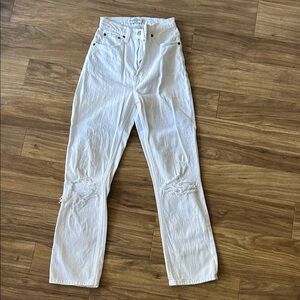 Abercrombie & Fitch White Curve Love Ankle Straight High Rise Jeans